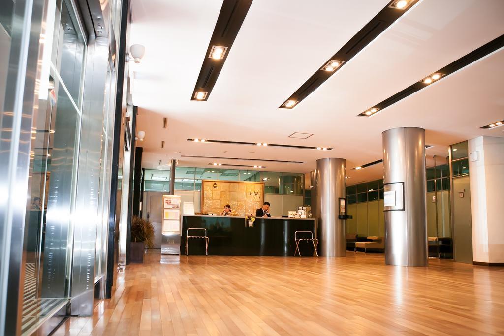 Yoido Hotel Seoul Exterior photo